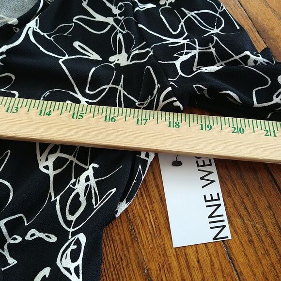 New Nine West Faux Wrap Mini Dress Women's Medium Long Sleeve Black Scribble - Picture 7 of 10